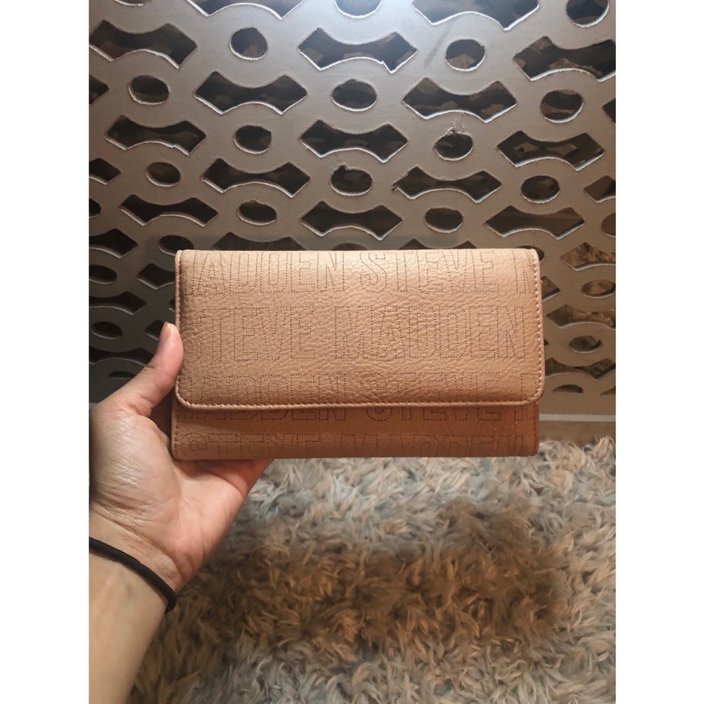Steve Madden Wallet